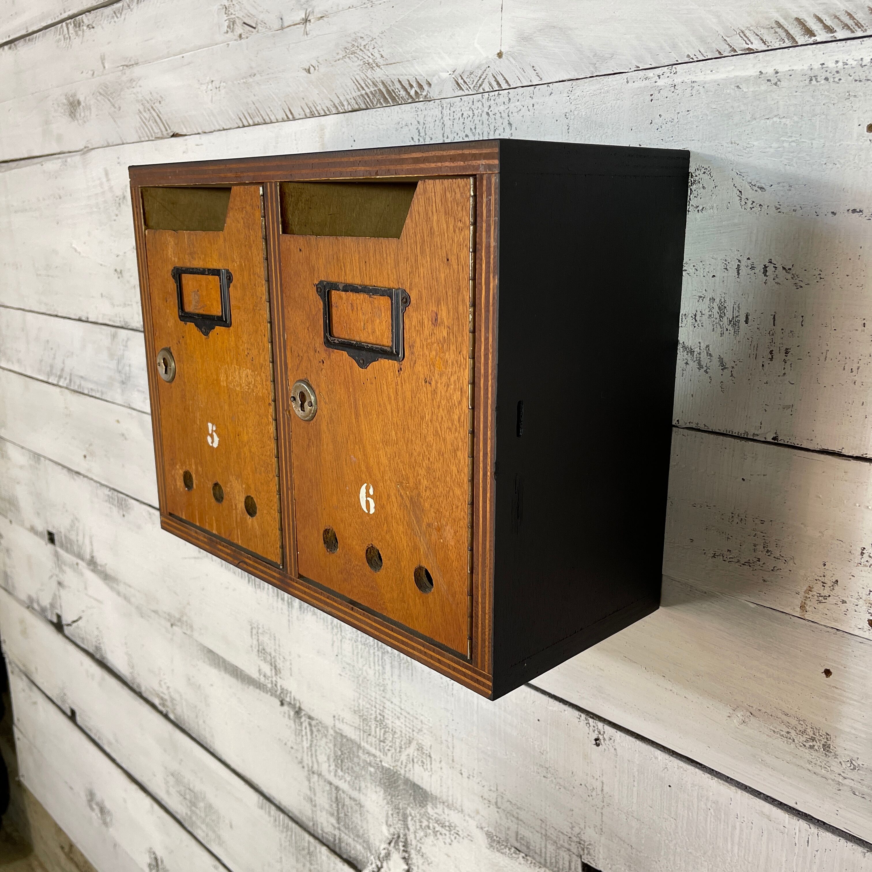Block of 2 mailboxes from the 70s/80s