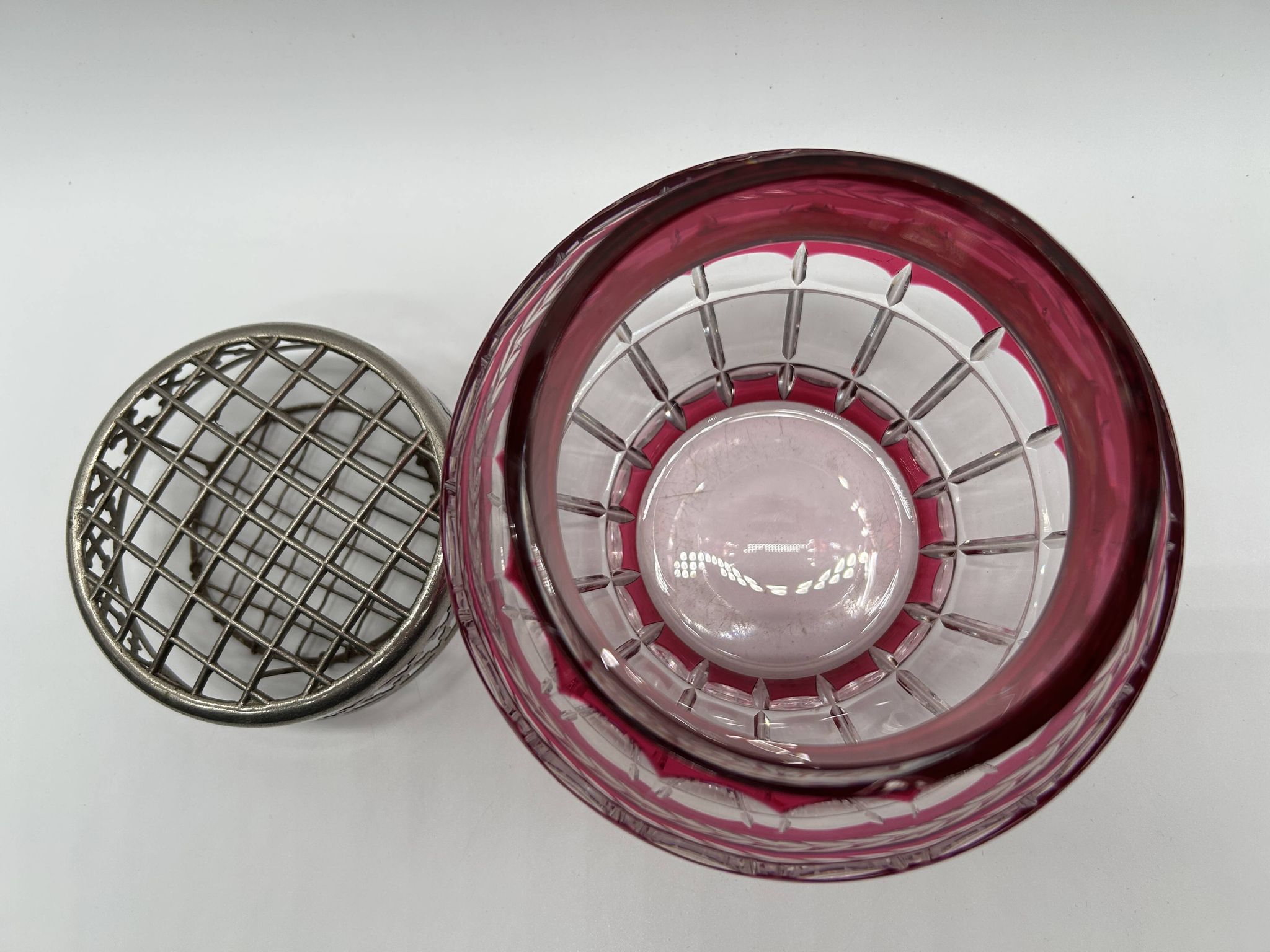 Pique-fleurs en cristal du VSL d'époque ART DECO