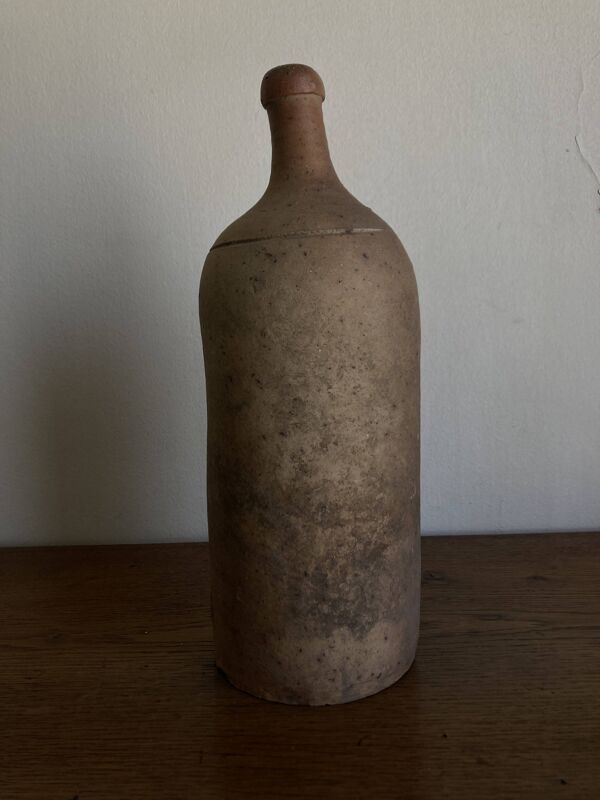 Bouteille penchée de campagne 1950 XL grès brut terre cuite