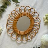 Rattan flower mirror