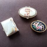 Set of 3 pill dispensers small boxes