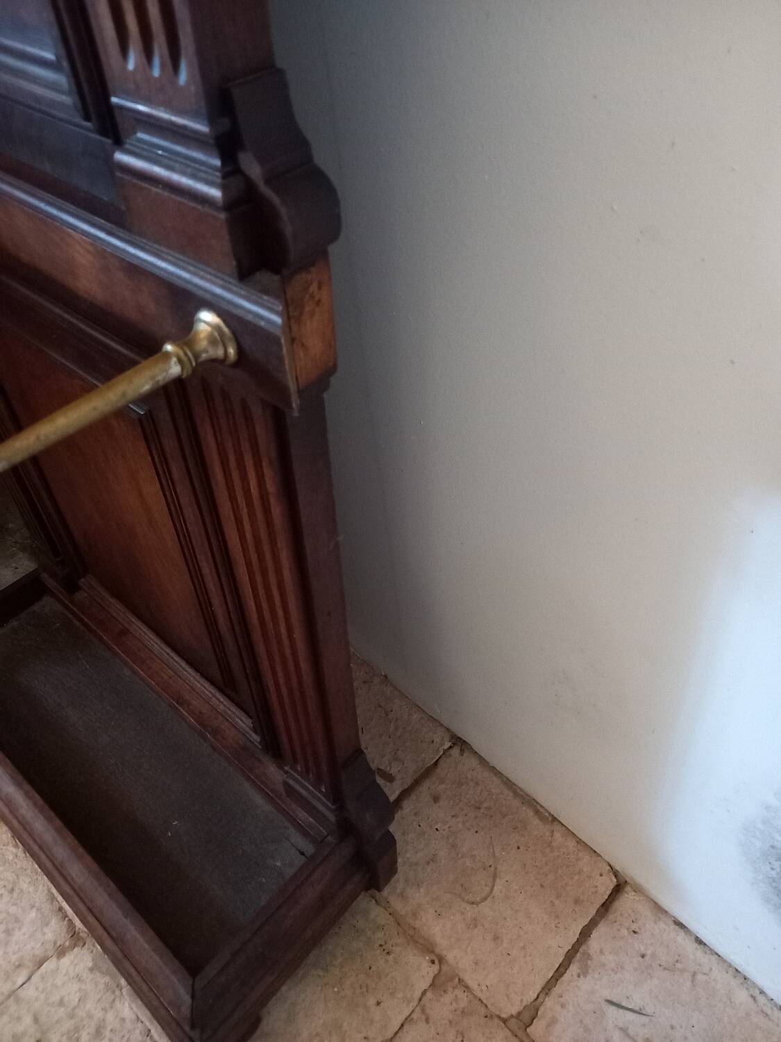 1930s wardrobe/coat rack