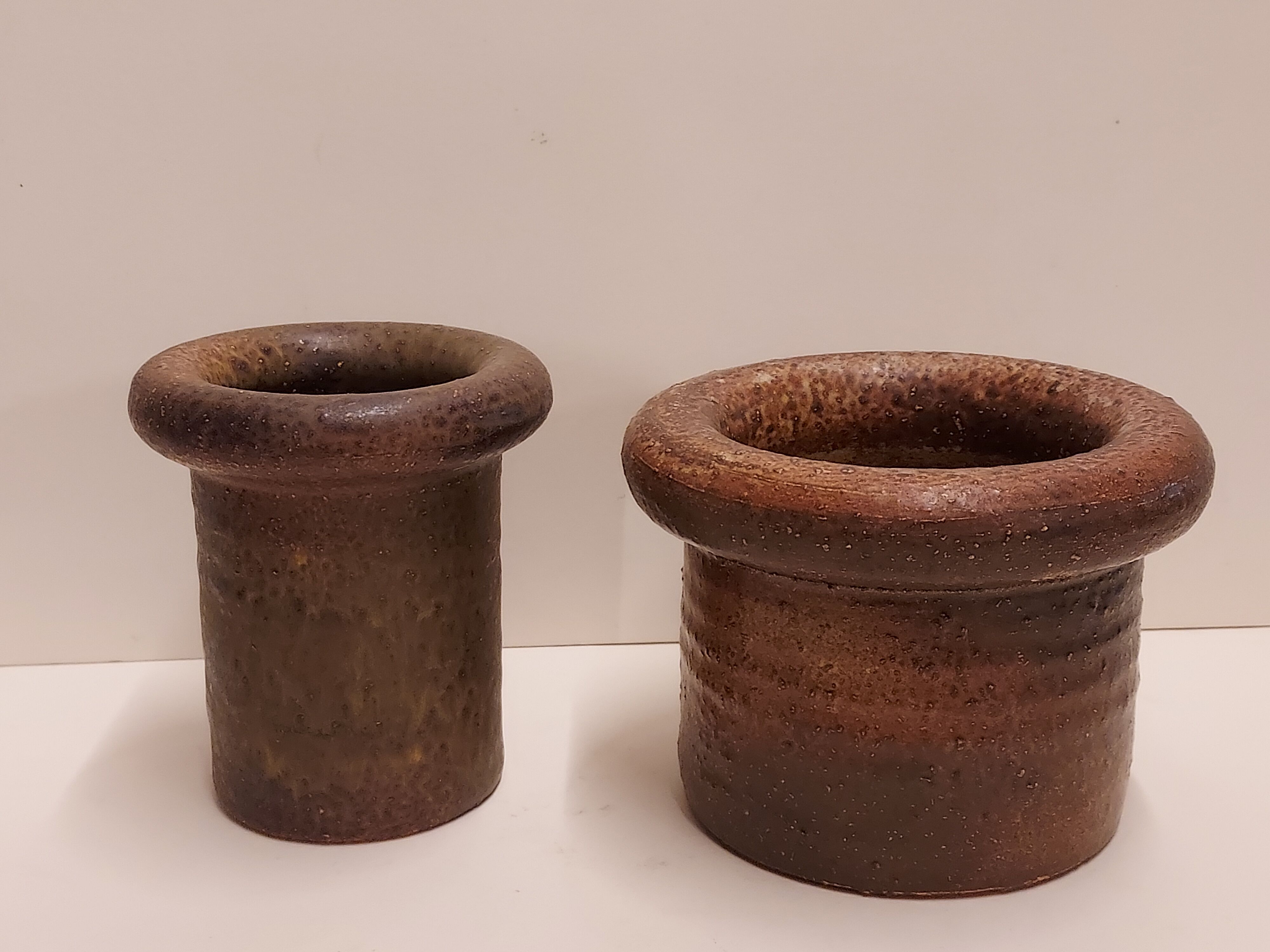 Deux vases mobach