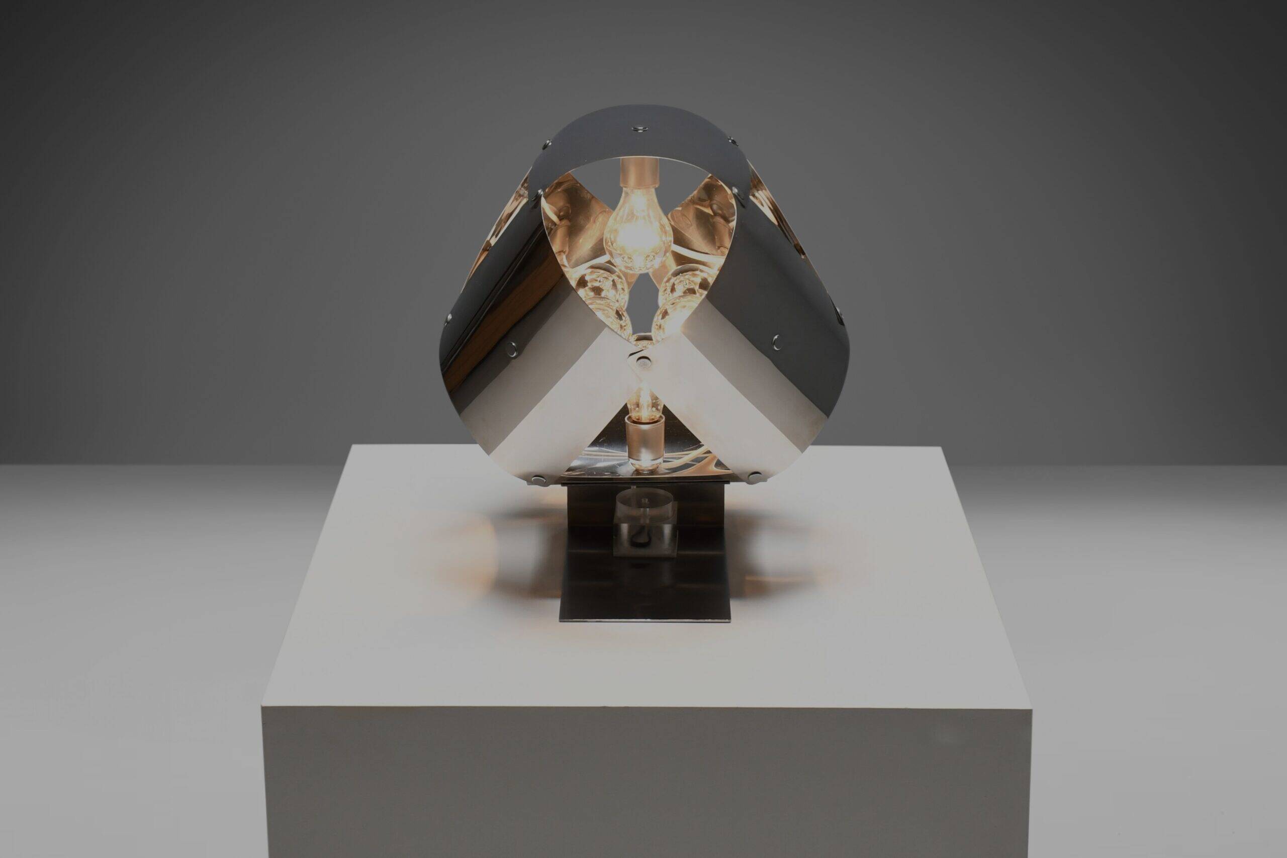 Stainless steel table lamp by Edera Radici for Sagim, Italy 1970