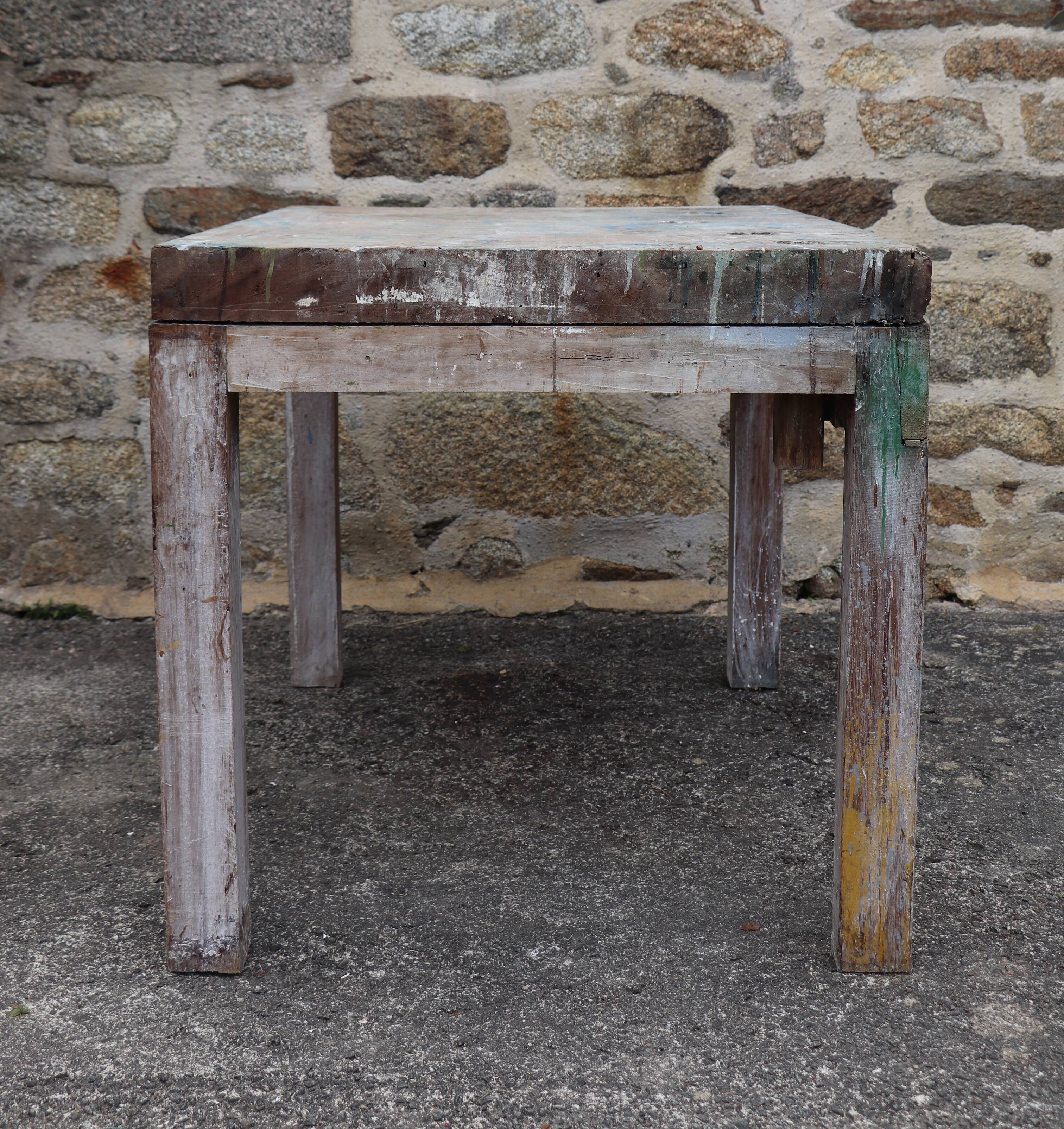 Sculptor table - craft furniture