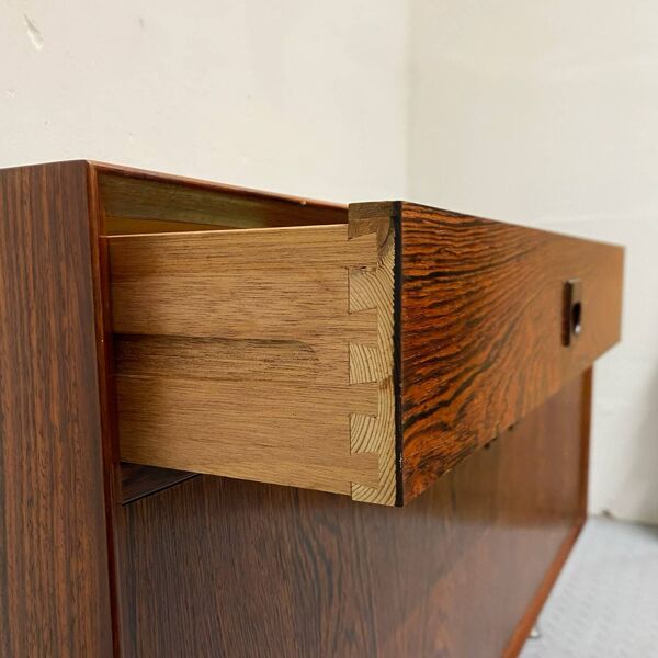 Enfilade danoise en palissandre par Brouer années 60