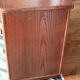 Commode en bois et rotin