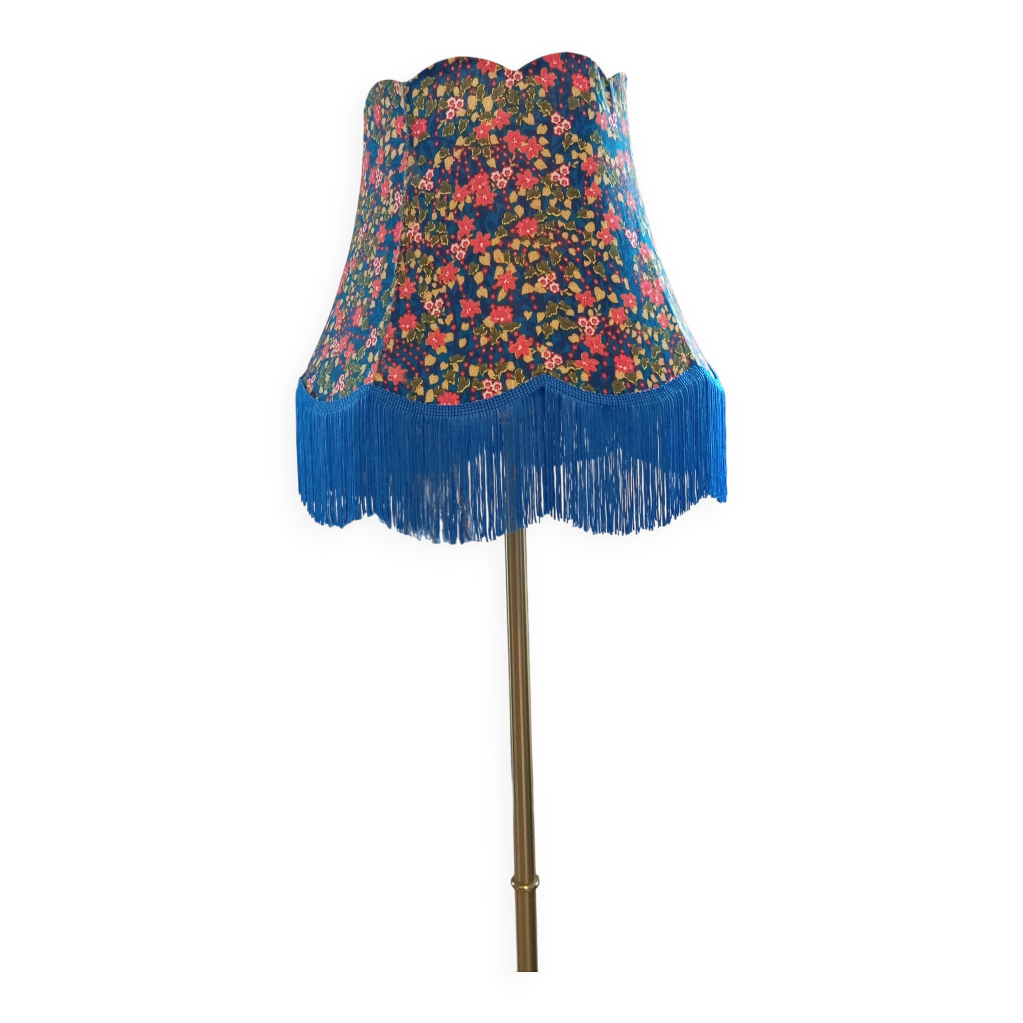 Retro lampshade with Liberty fabric and Charleston fringes.