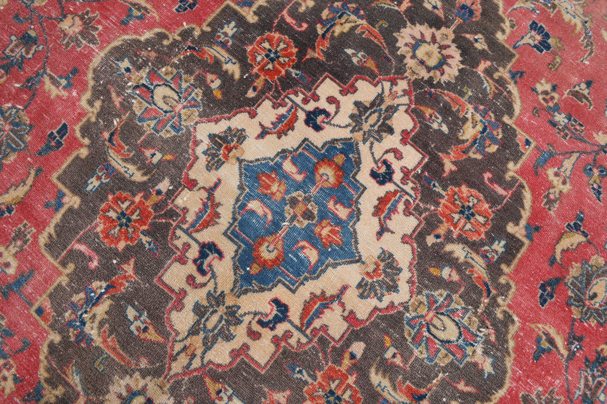 Antique persian rug 384x291cm