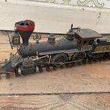 Model steam train