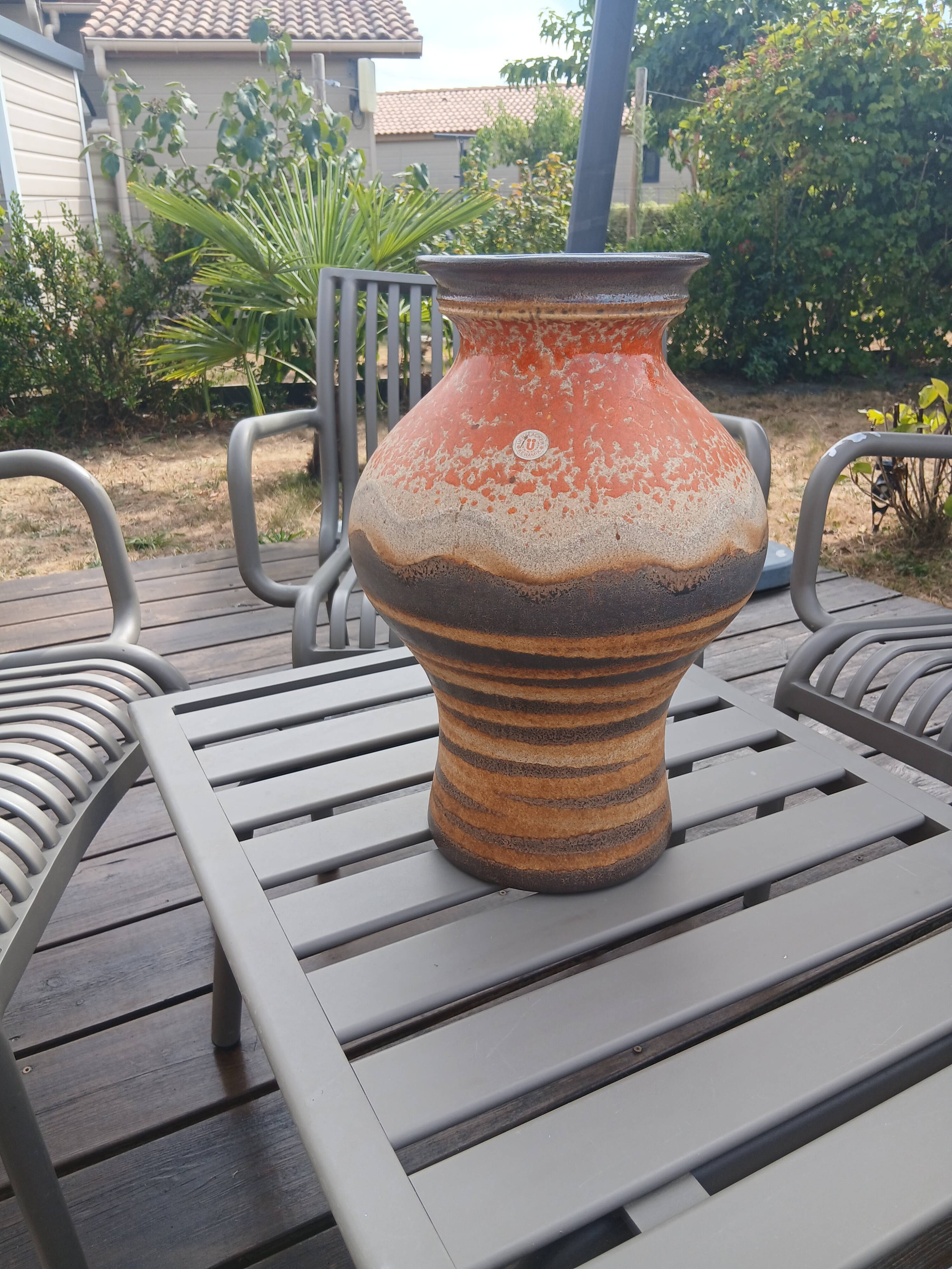 Ceramic vase from the Uebelacker factory in perfect condition, 1970s.