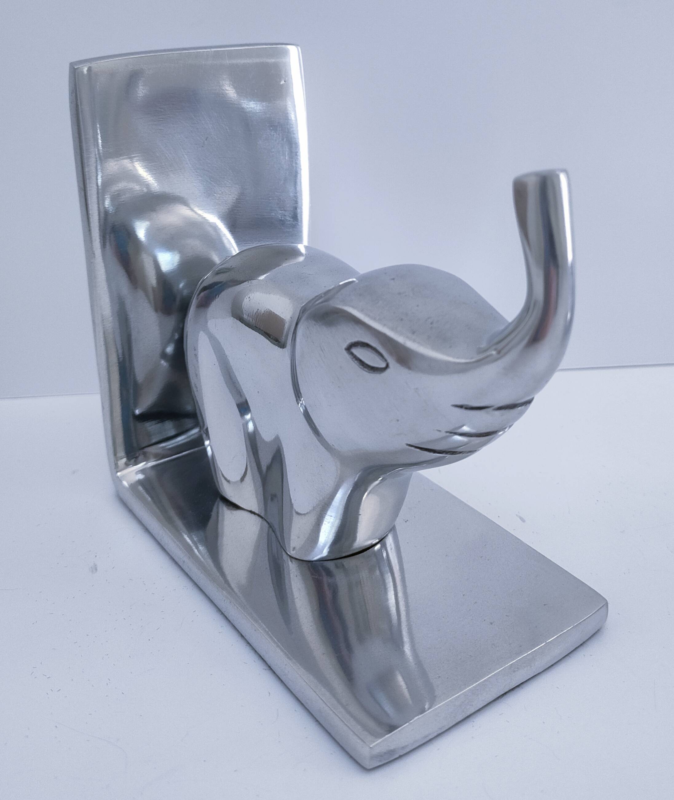 pair of stylised elephant bookends made of aluminium