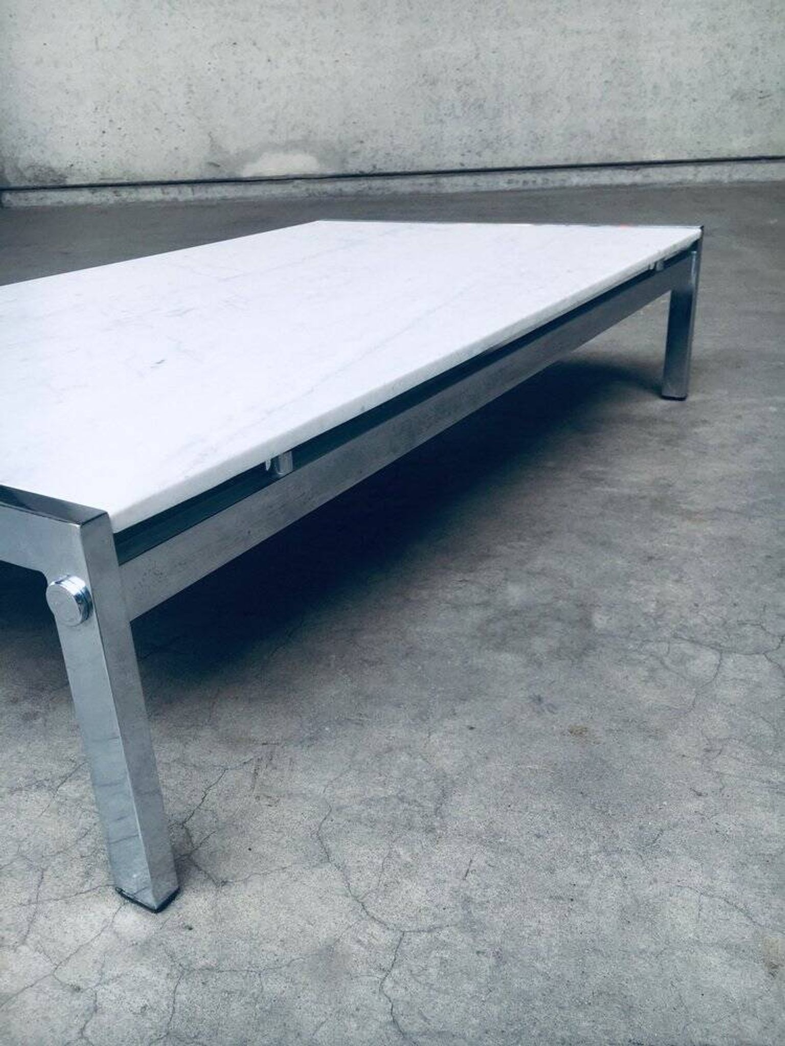 Postmodern Italian Carrara Marble Low Coffee Table, 1970s