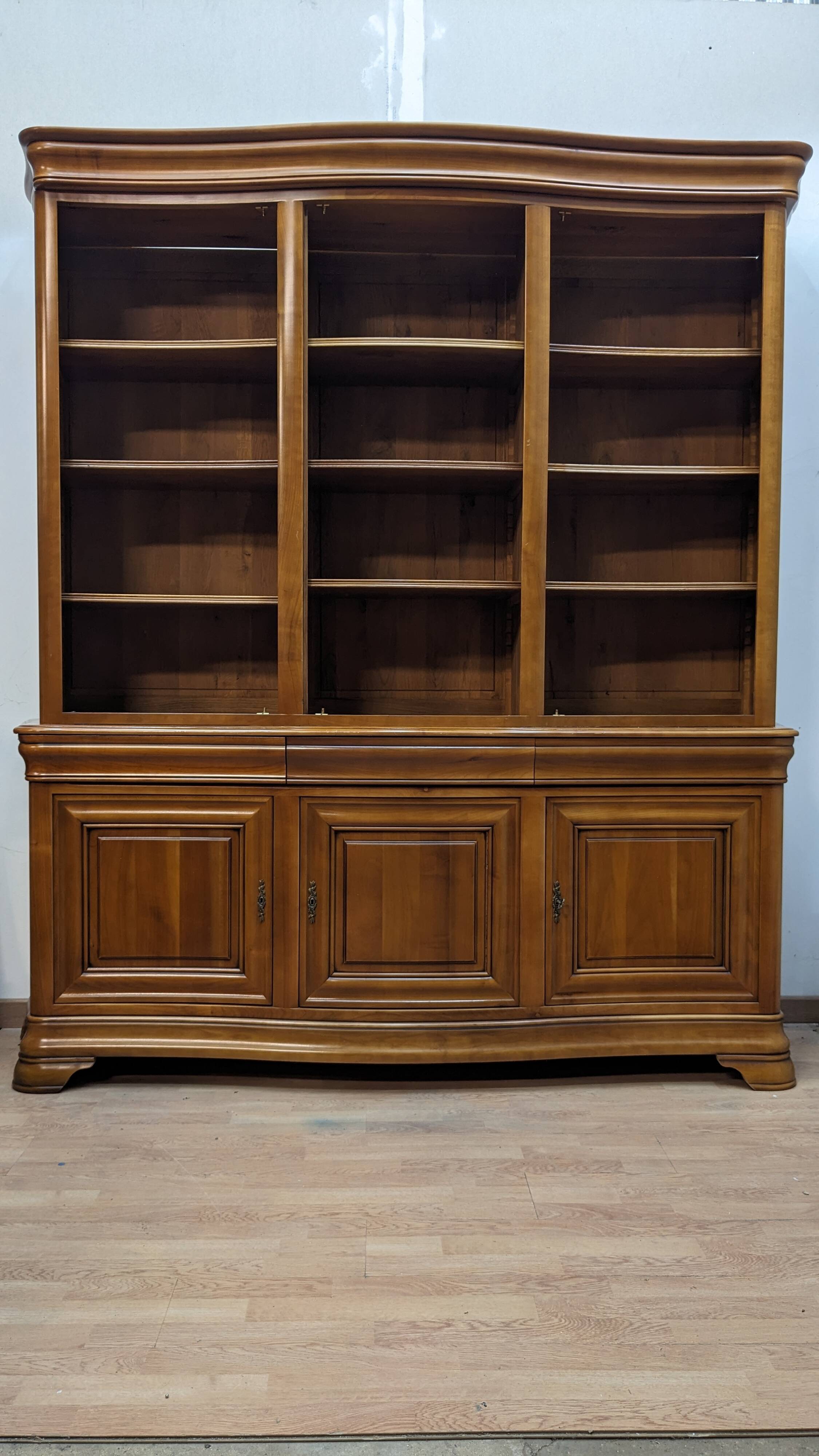 Bookcase or dresser
