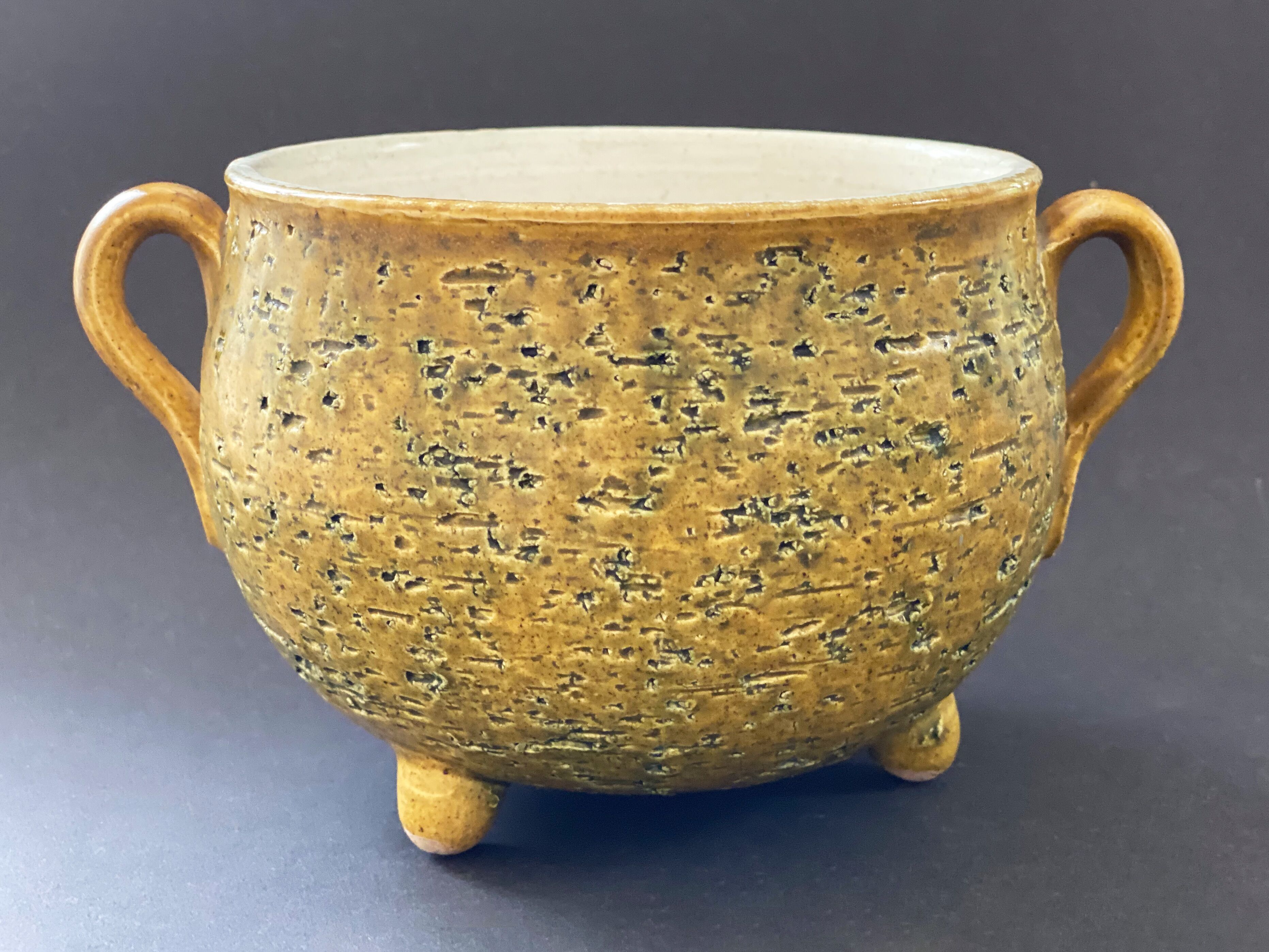 Vintage ceramic planter / flower pot / bowl