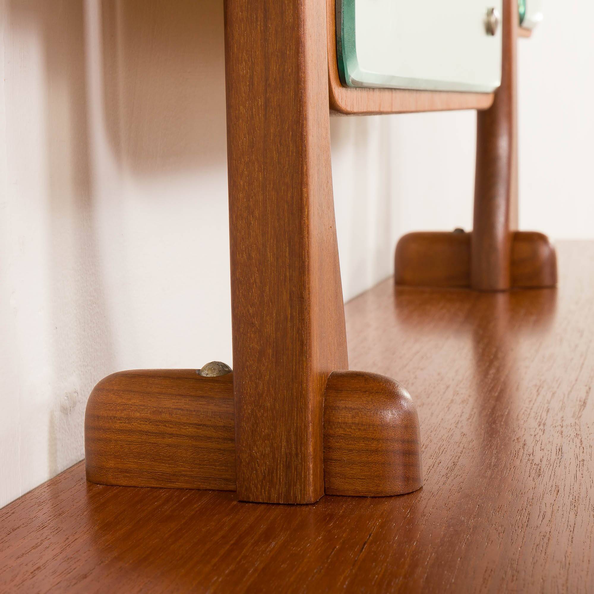 Scandinavian mid-century teak dressing table in teak, Norway, 1970s
