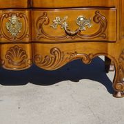 Secrétaire en merisier massif style Louis XV