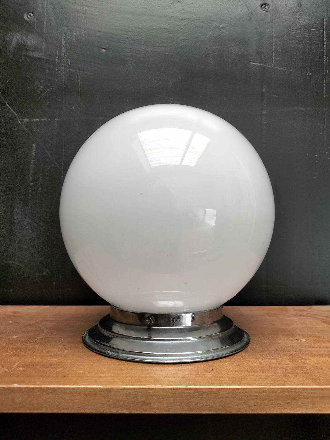 Opaline ceiling light