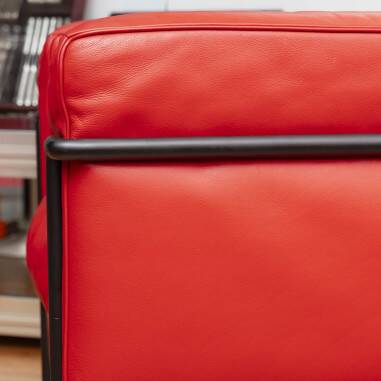 LC2 armchair — Le Corbusier, Pierre Jeanneret & Charlotte Perriand, creators