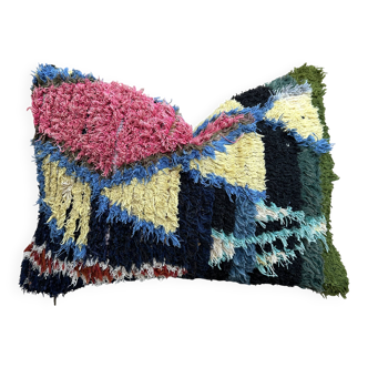 Beautiful vintage Berber Kilim cushion from Morocco
