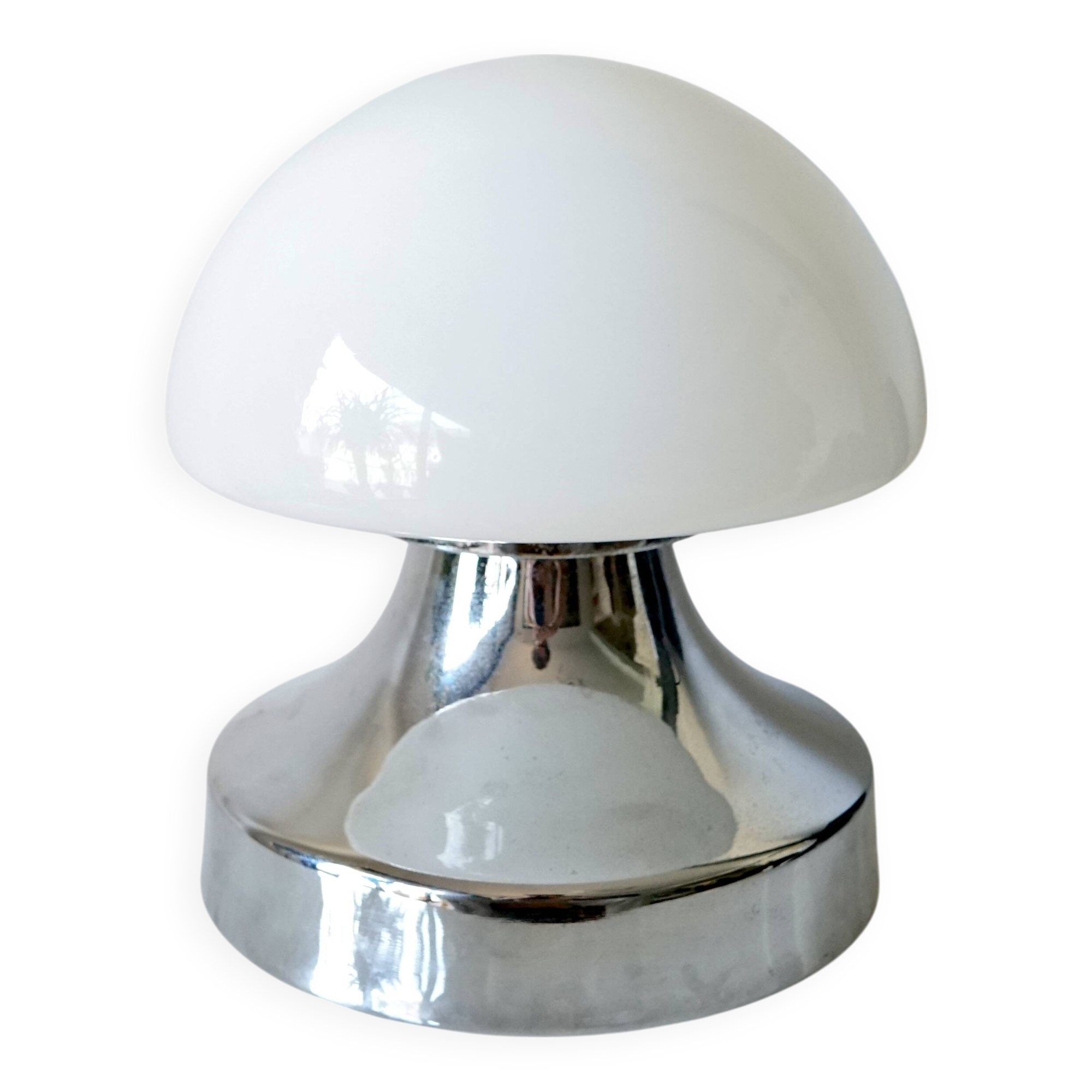 Space Age mushroom table lamp in chrome and opaline glass, 1970s