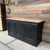 3-door skated buffet