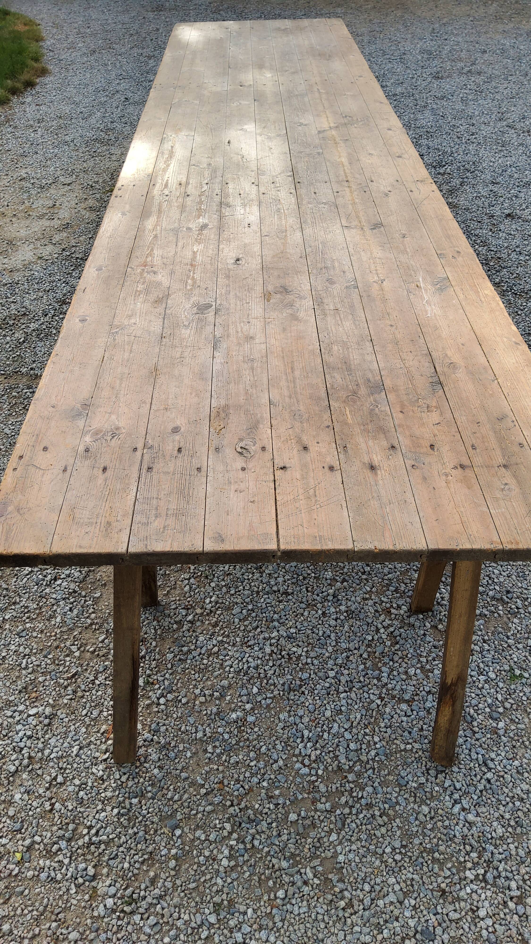 Thresher table