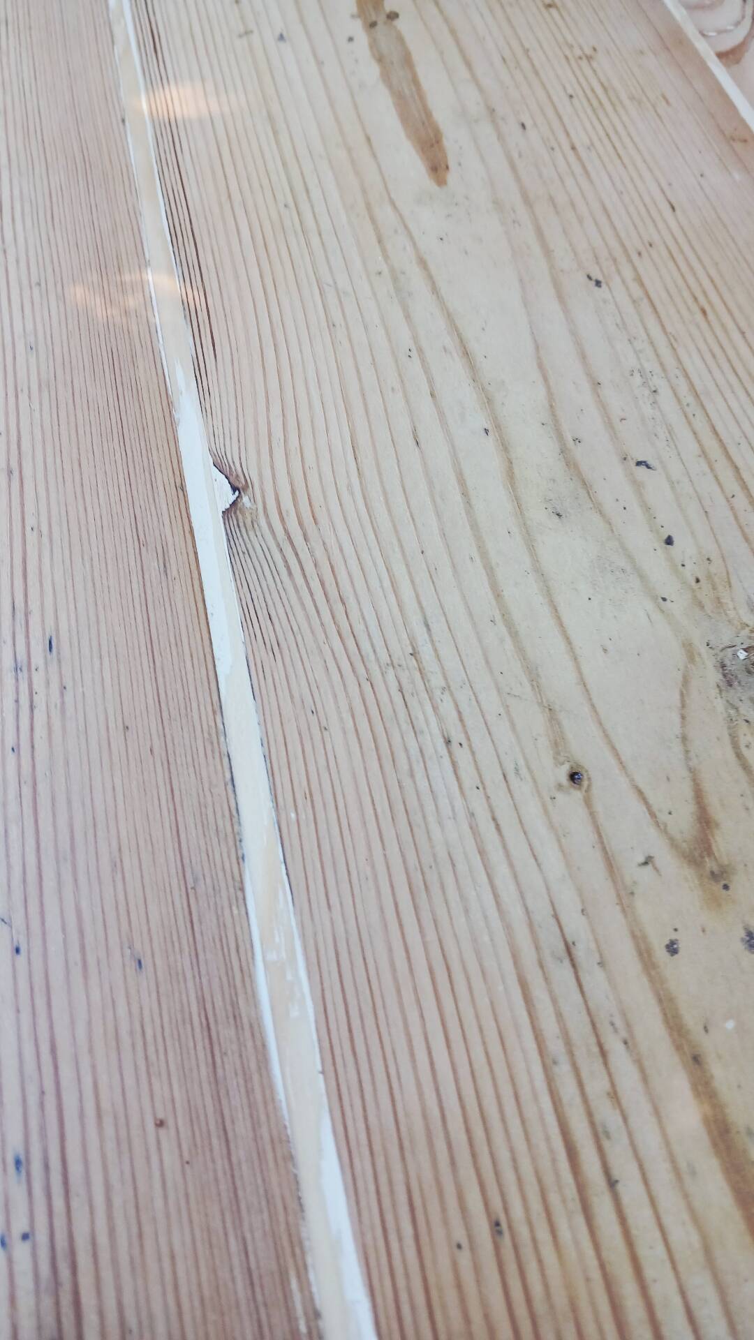 Farm table