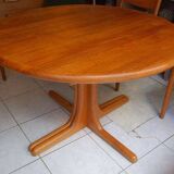 Juul Kristensen solid teak Scandinavian table from the 60s/70s