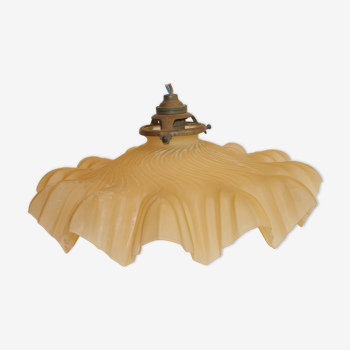 Pleated yellow glass lampshade