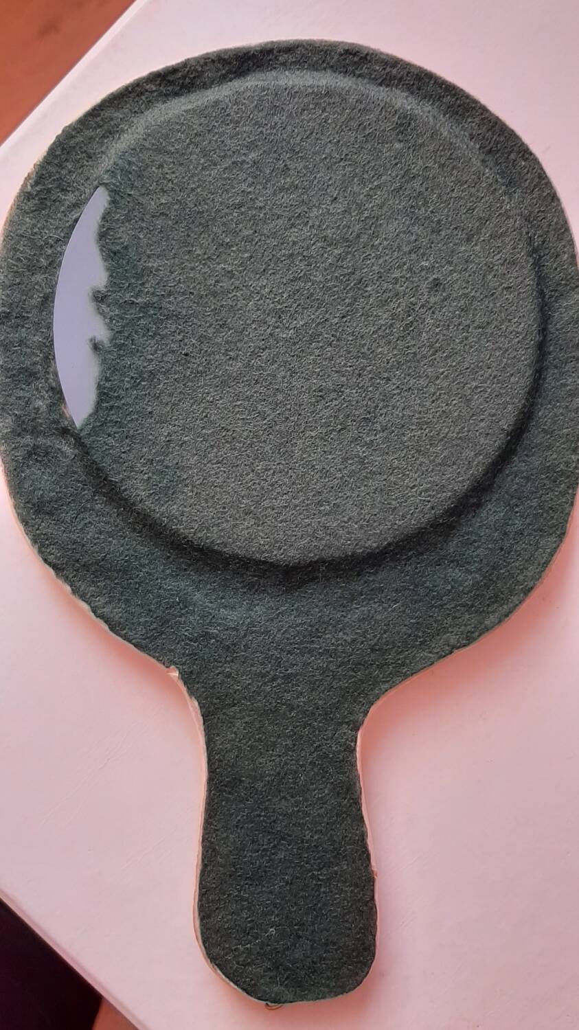 Glazed ceramic mirror by Mithé Espelt