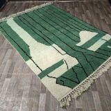 Traditional pure wool rug from Oued Zam, size 150 x 250 cm.