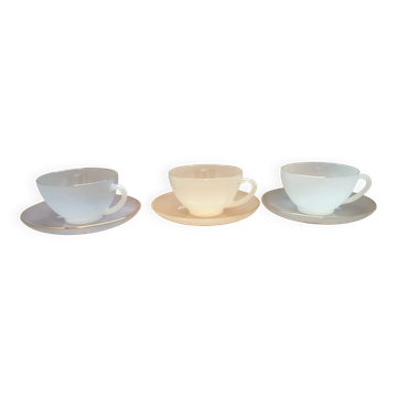3 tasses à thé ou chocolat et sous tasses vintage Harlequin 211291