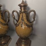 Pair of 19th Century Napoléon III Cassolettes in marble and bronze.