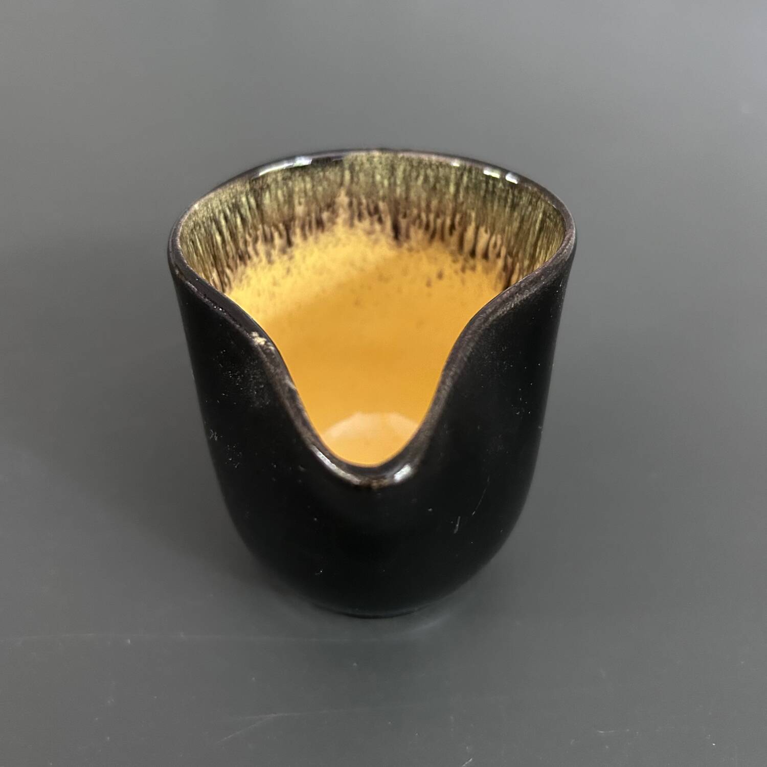 Keraluc black and yellow creamer