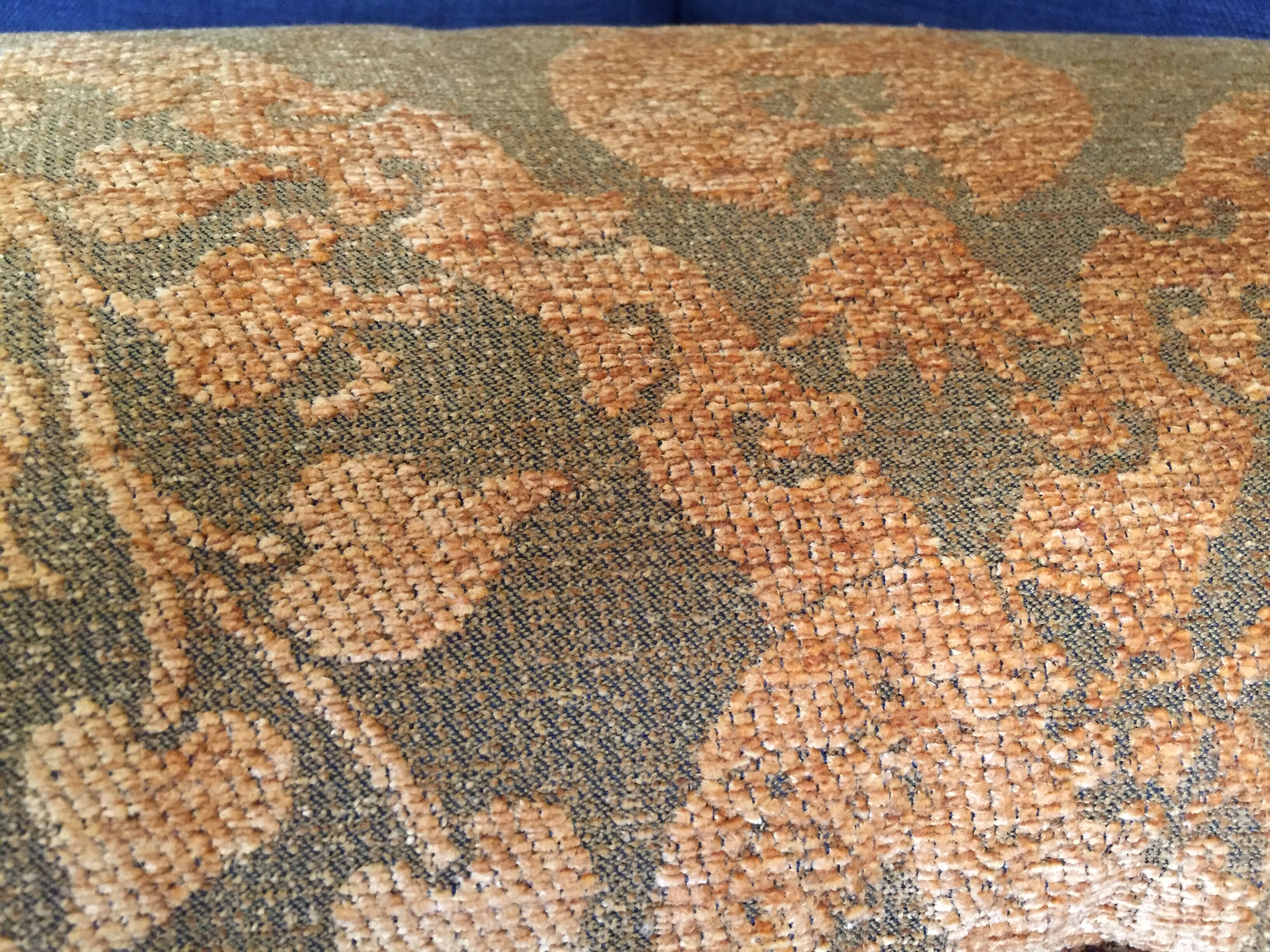 Decorative pillow case in brocade with ottoman turkish 16th century motifs