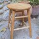 Tabouret en bois