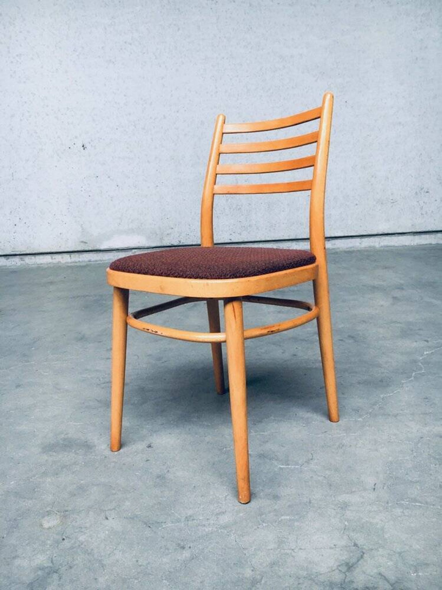 Mid-Century Modern Dining Chairs from Ton, Czechoslovakia, 1968, Set of 4