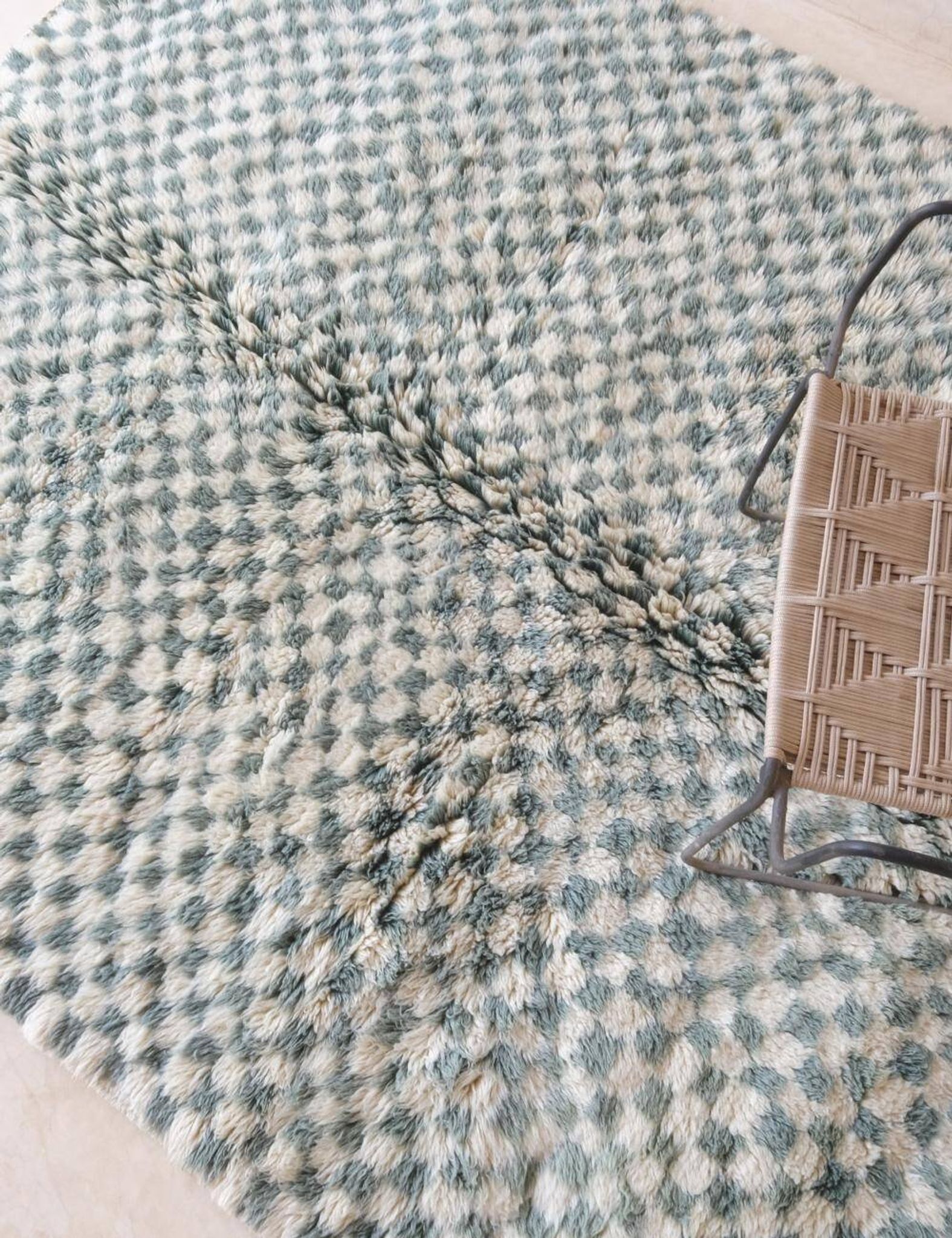 Tapis Vert Sauge à Damier Beni Mrirt - 276 x 179 cm