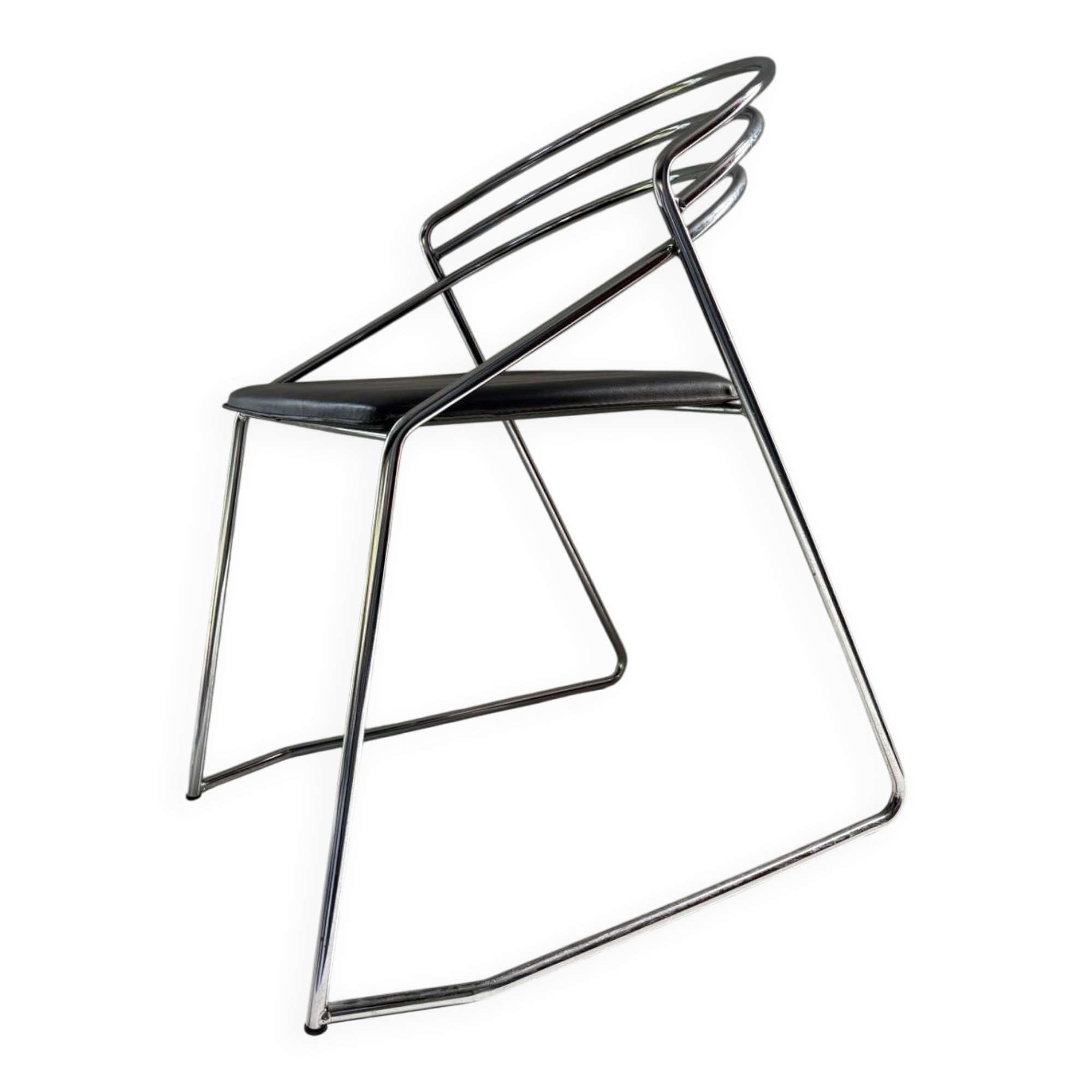 6 chaises années 80 design Italien