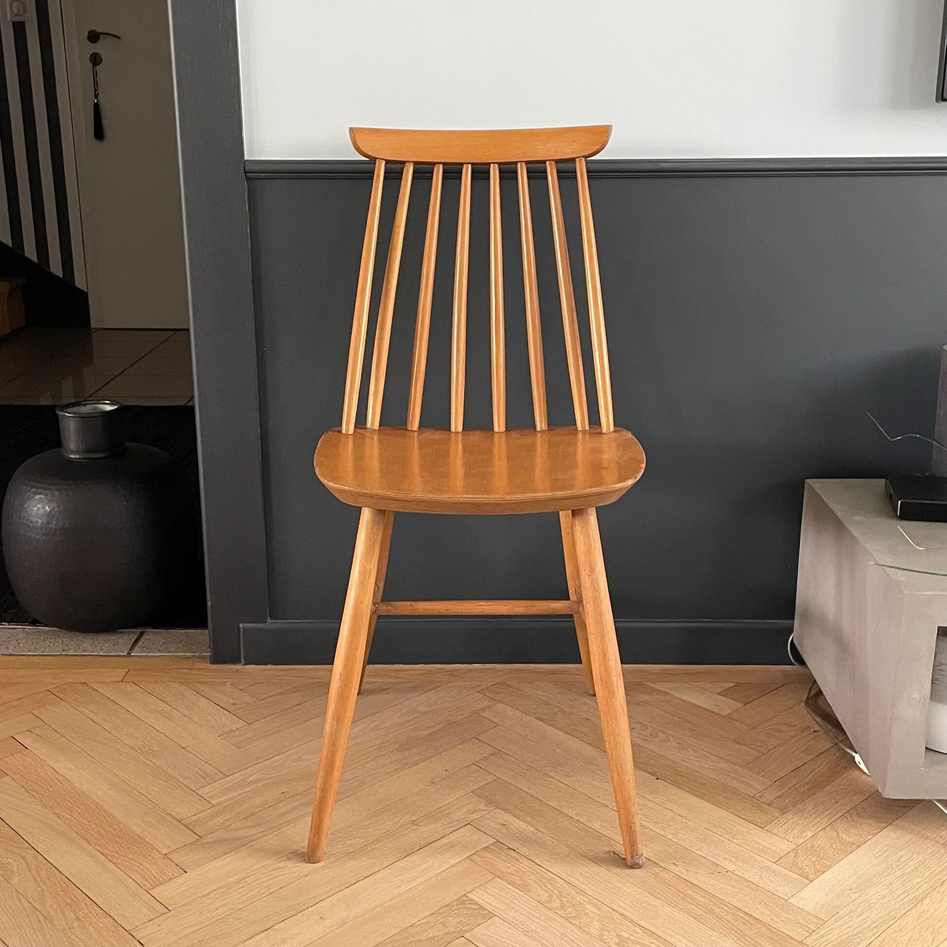 Chaise scandinave à barreaux 1950