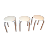 Suite of three white lacquered wooden stools and chrome / vintage 70s-80s legs