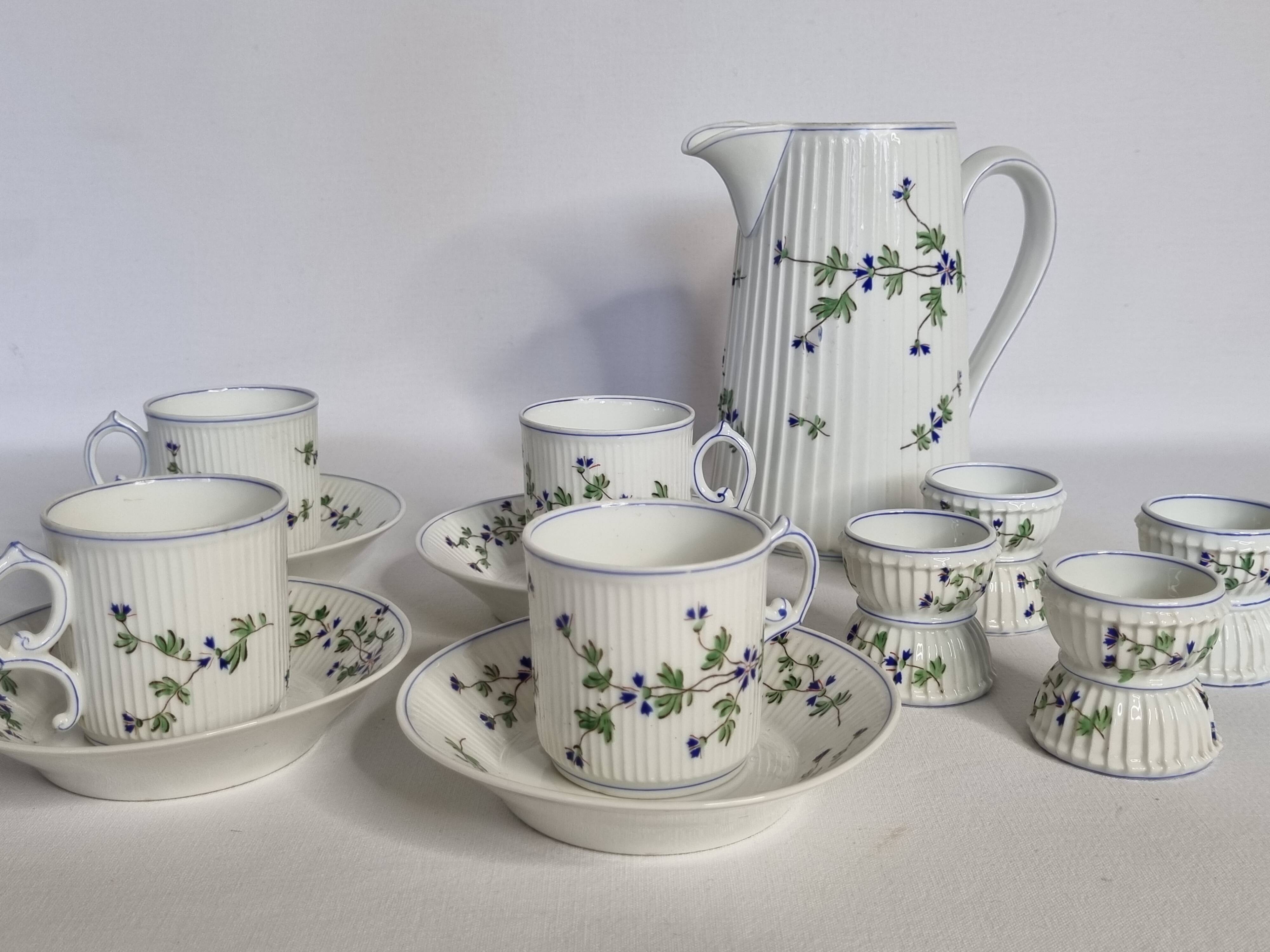 Pillivuyt & Cie breakfast service – 1900, 13 pieces, floral model