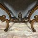 Console galbée époque Napoléon III en acajou vers 1850