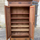 Parisian cabinet with shelves