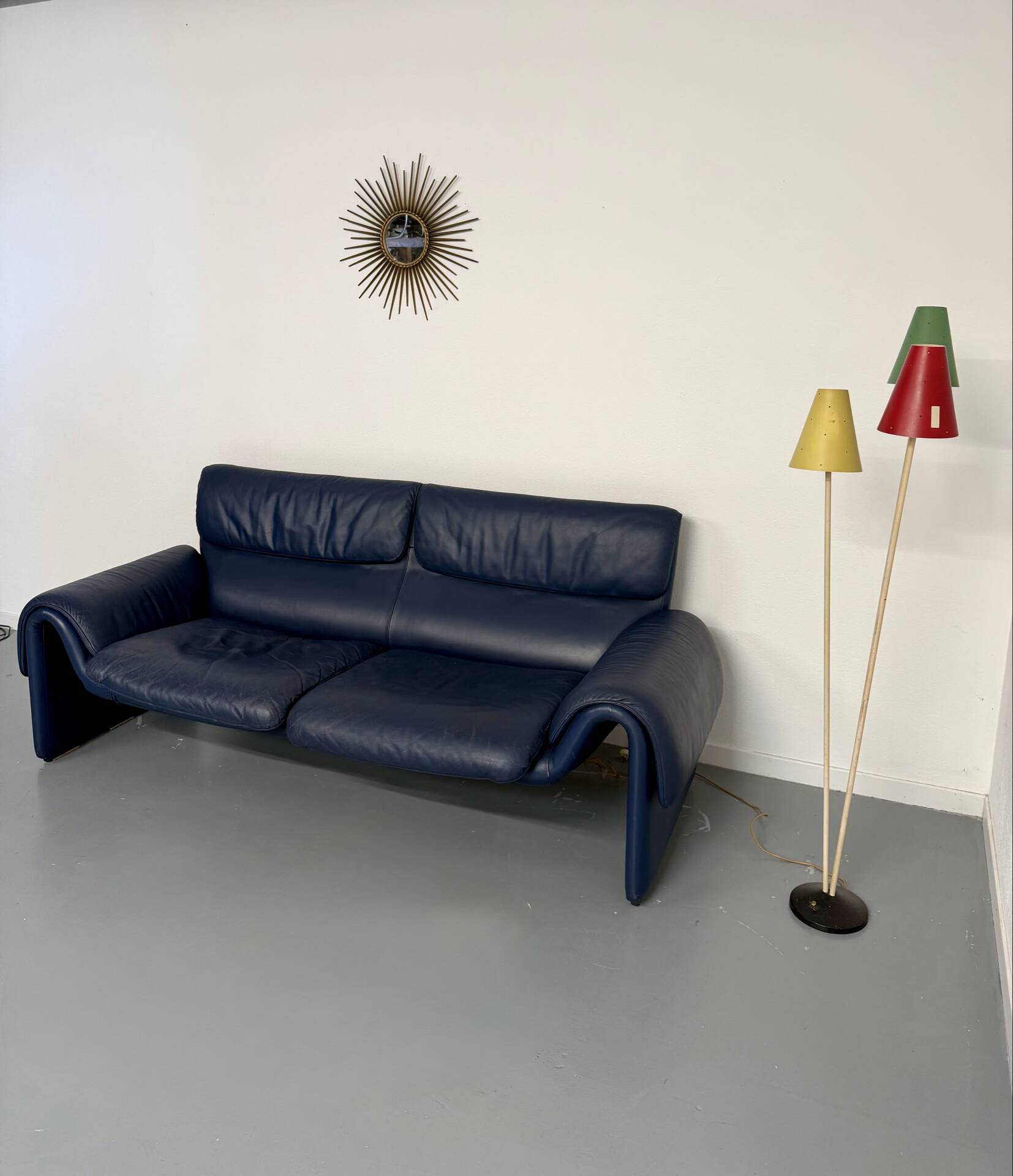 De Sede ds-2011 vintage leather sofa for 2/3 people, 1980s design.