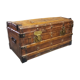Superb trunk leather trunk dating from the end of the XIX century in its juice