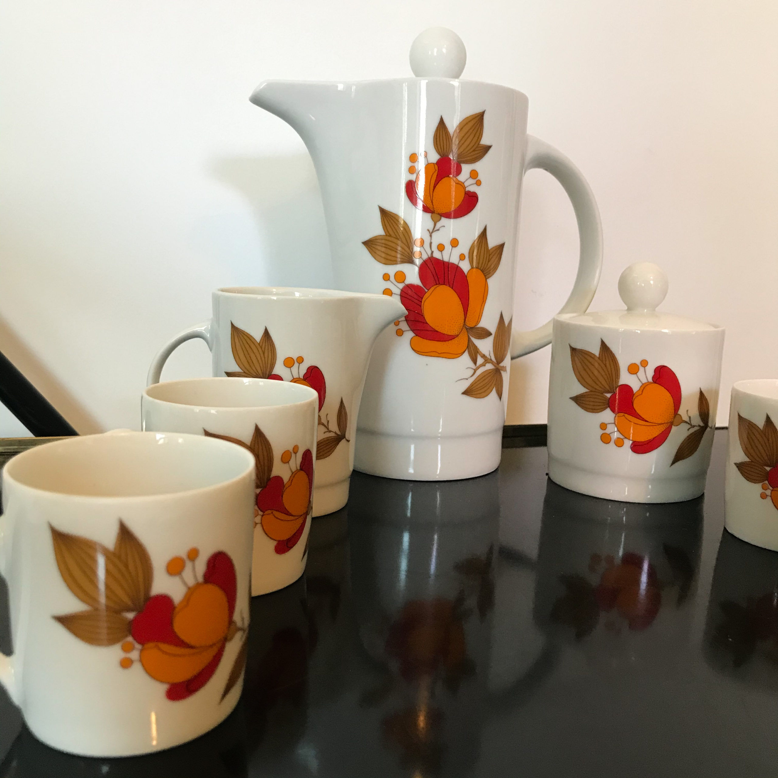 Porcelain coffee service