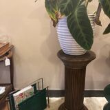 Vintage rattan plant pedestal