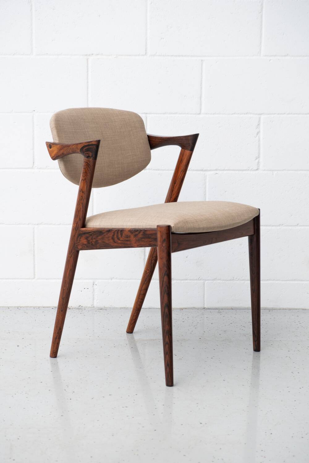 Dining chairs in rosewood, model 42, by Kai Kristiansen.
